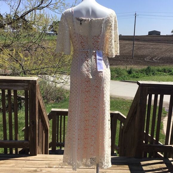 BCBGMaxAzria Crochet Bohemian Off-White With Orange Lining Style Maxi Dress Sz 6 - Picture 4 of 15
